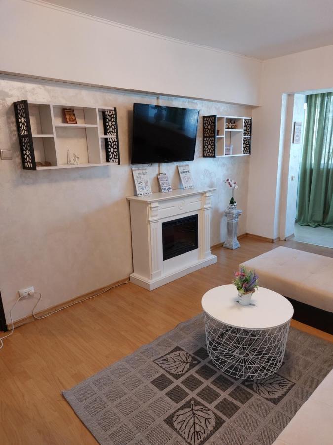 Apartament Central Renovat 3 Camere Bucarest Exterior foto